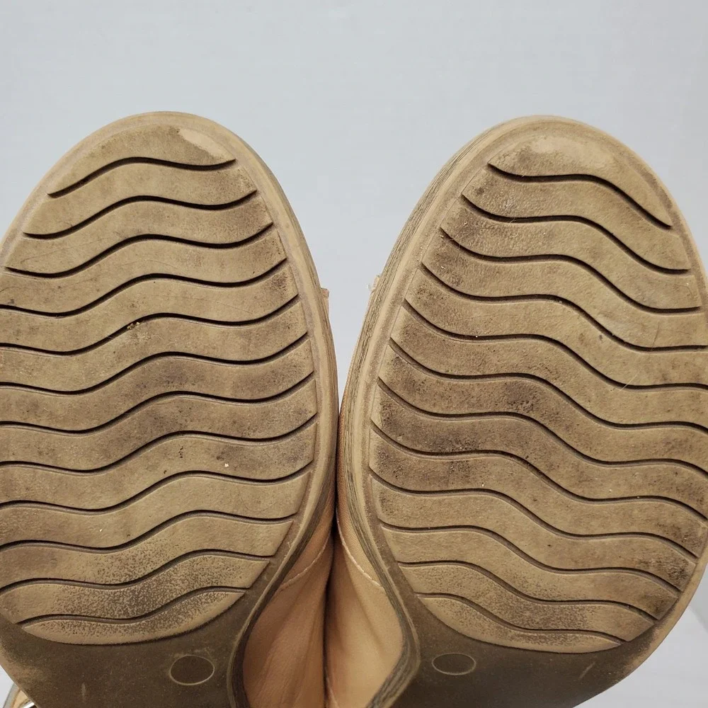 Sophia Milano Sandal Size 8 Leather Sling Back Open Toe Sandal Camel Tan Color